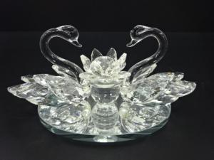 クリスタル　ペアスワン　オブジェ